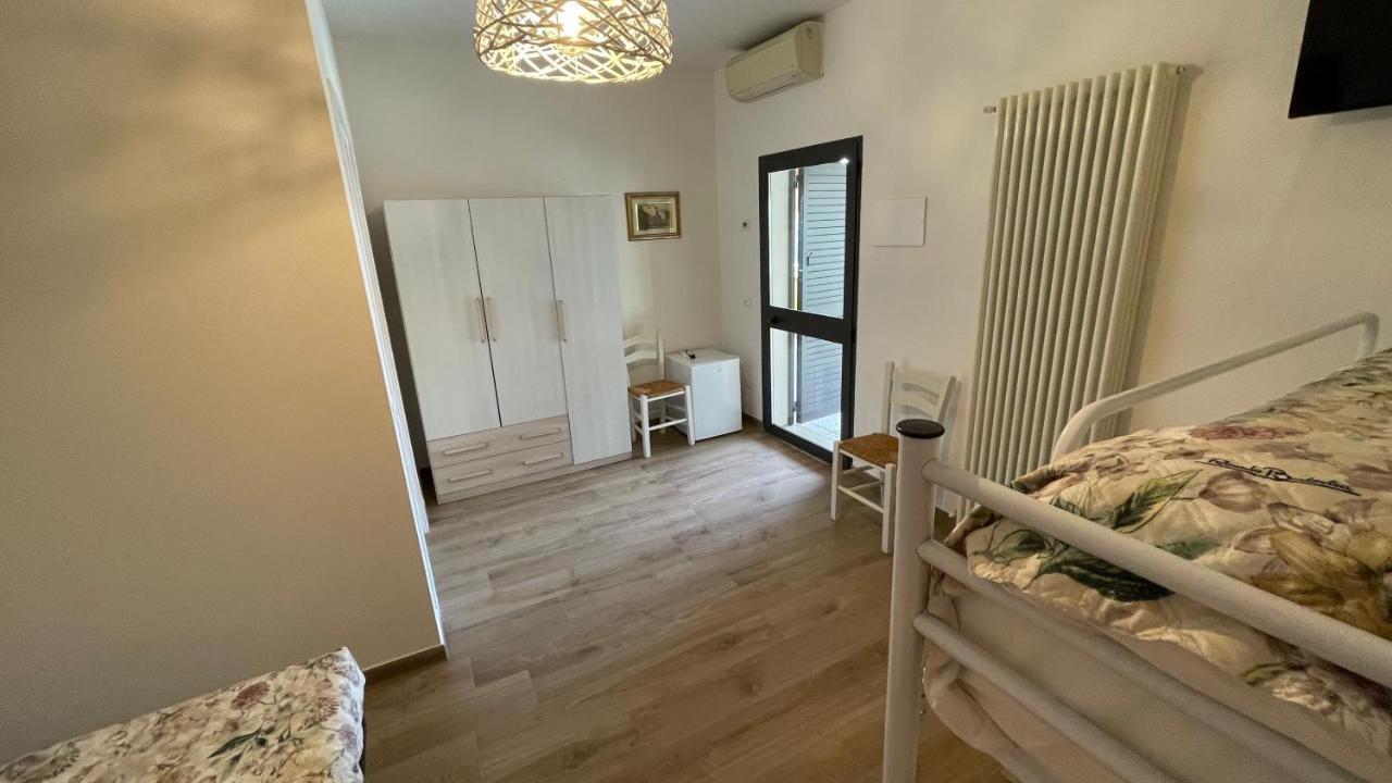 Agriturismo Da Pietro Pomarance Esterno foto