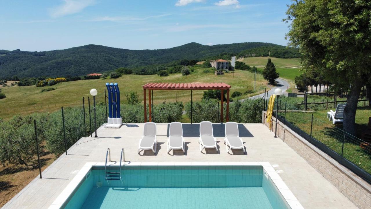 Agriturismo Da Pietro Pomarance Esterno foto