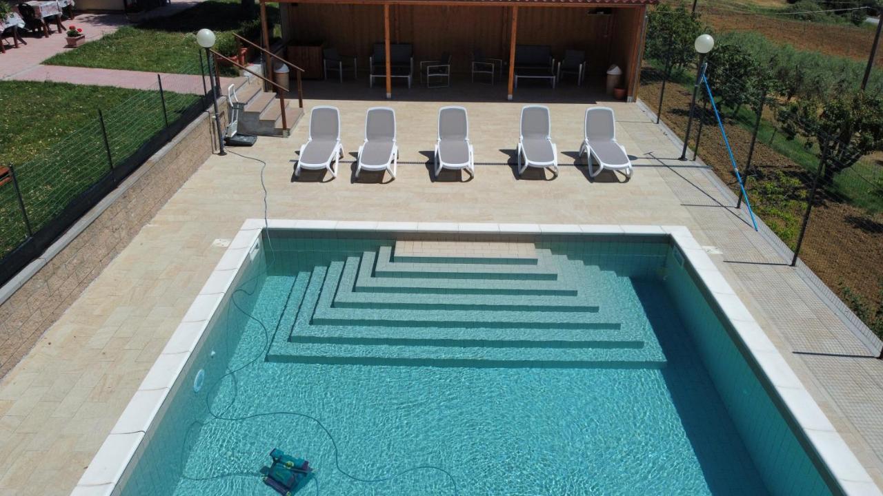 Agriturismo Da Pietro Pomarance Esterno foto